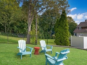 5 Pearl St, Unit 1 in Groton, CT - Building Photo - Building Photo