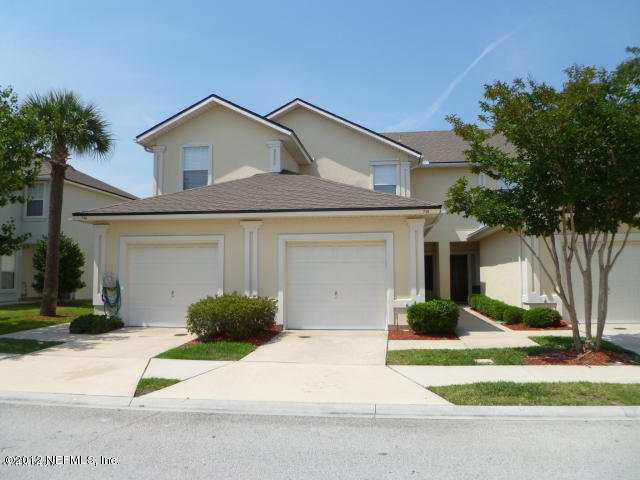 736 Middle Branch Way in Jacksonville, FL - Building Photo