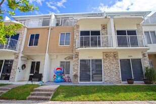 25872 SW 139th Path in Homestead, FL - Building Photo