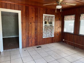 2435 13th Ave N in St. Petersburg, FL - Building Photo - Building Photo