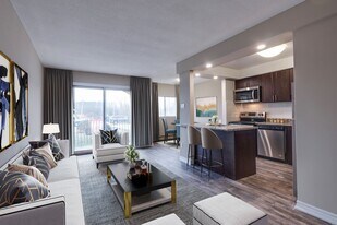 485 Parkside Dr in Waterloo, ON - Building Photo