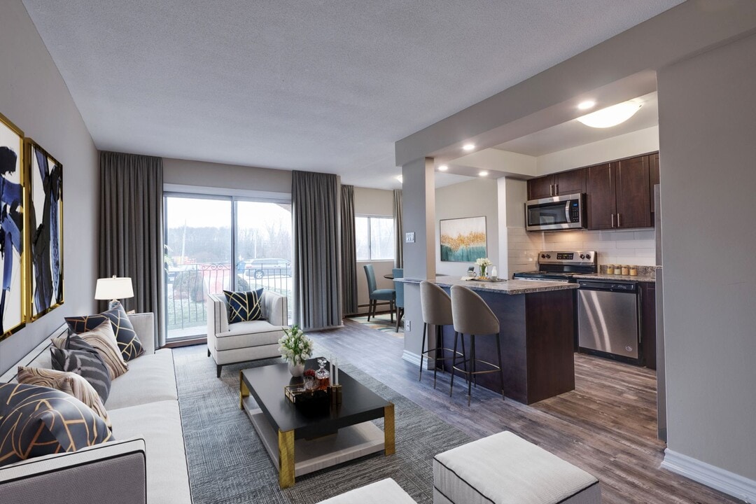 485 Parkside Dr in Waterloo, ON - Building Photo