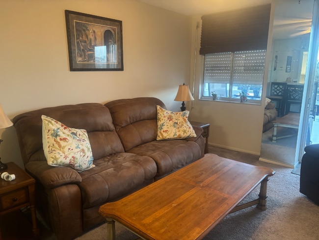 property at 925 N Halifax Ave