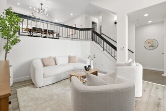 430 Galleria Dr, Unit #4 in San Jose, CA - Building Photo - Building Photo