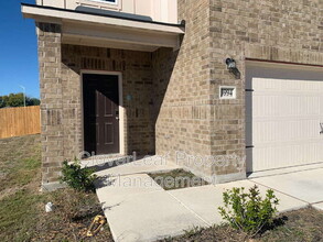 3994 Turtle Creek in New Braunfels, TX - Building Photo - Building Photo