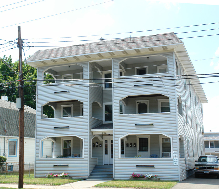 312 Grant Ave in Endicott, NY - Building Photo