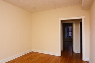 3523 N Racine Ave, Unit A07C in Chicago, IL - Building Photo - Building Photo