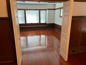 744 Carolina St, Unit Upper 1 bedroom in Vallejo, CA - Building Photo - Building Photo