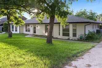 7636 Skylake Dr in Fort Worth, TX - Building Photo - Building Photo