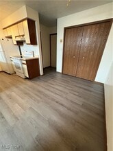 5944 Callaway Cir in Austintown, OH - Foto de edificio - Building Photo