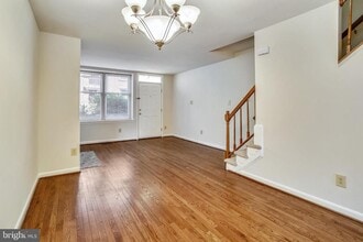 538 N West St in Alexandria, VA - Building Photo - Building Photo