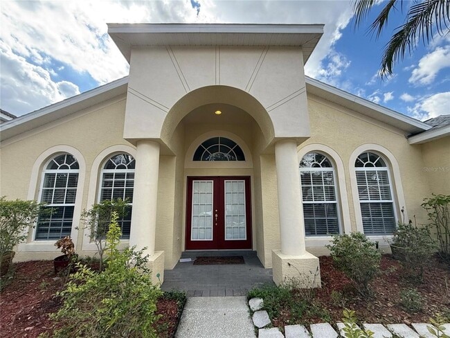 8132 Brinegar Cir in Tampa, FL - Building Photo - Building Photo