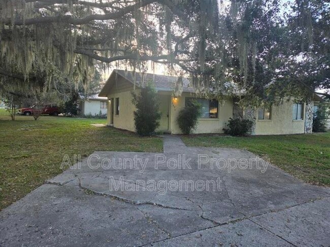 property at 265 Leelon Rd