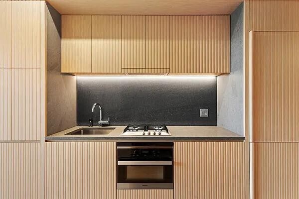 565 Broome St in New York, NY - Building Photo