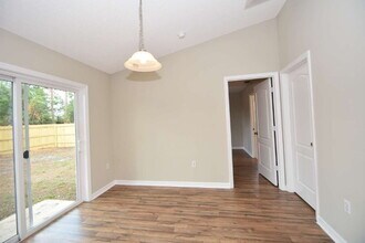 3 Richelieu Ln in Palm Coast, FL - Building Photo - Building Photo