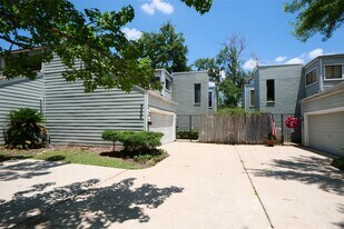 9526 Val Verde St in Houston, TX - Building Photo