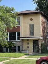 1619 E 74th Pl, Unit 1st Floor in Chicago, IL - Building Photo