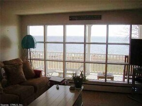 207 Linden Ave in Branford, CT - Building Photo - Building Photo