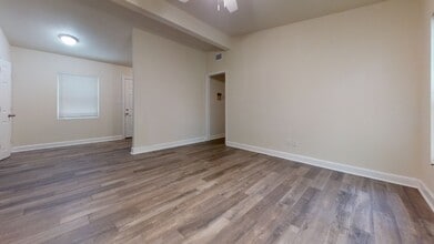 1694 Sharkey St in Tallahassee, FL - Building Photo - Building Photo