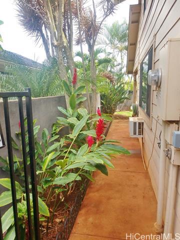 94-1020-1020 Makakoa Loop in Waipahu, HI - Building Photo - Building Photo