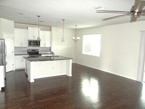 11310 Leland Groves Dr in Riverview, FL - Building Photo - Building Photo