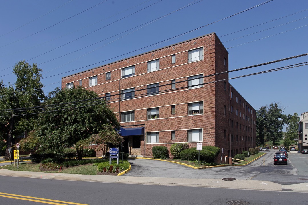 Glen Wood Apartments in Bethesda, MD - Foto de edificio