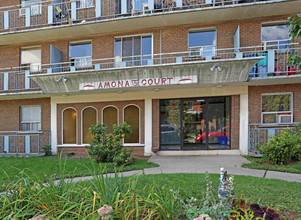 Amona Court in Hamilton, ON - Building Photo - Building Photo