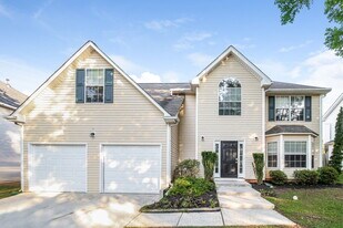 670 Compton Ln in Mcdonough, GA - Building Photo