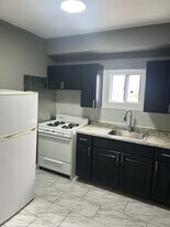 114 Kirk Ave in Pittsburgh, PA - Building Photo