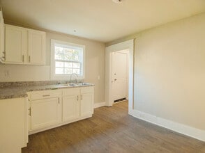 8333 4th Ave N in Birmingham, AL - Building Photo - Building Photo