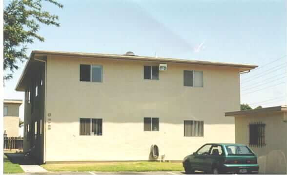 628 W Washington Ave in El Cajon, CA - Building Photo - Building Photo