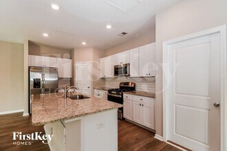 569 Merrywood Dr in Charleston, SC - Building Photo - Building Photo