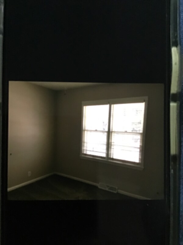 15004 Broadmoor St photo'