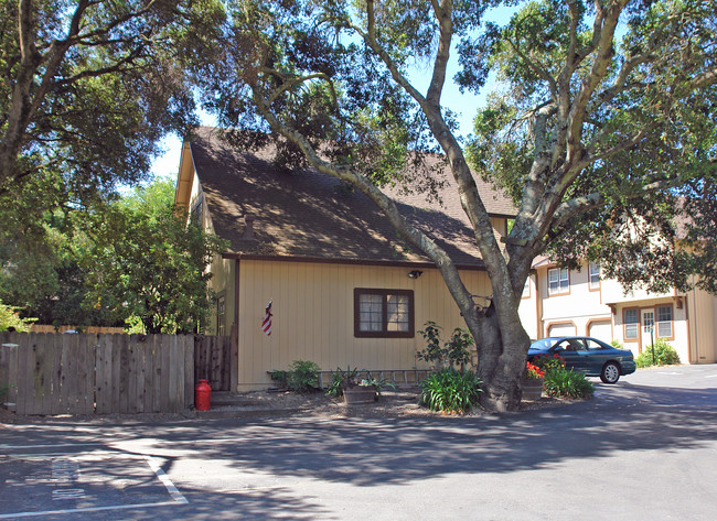 253 Pleasant Hill Ave in Sebastopol, CA - Building Photo - Building Photo