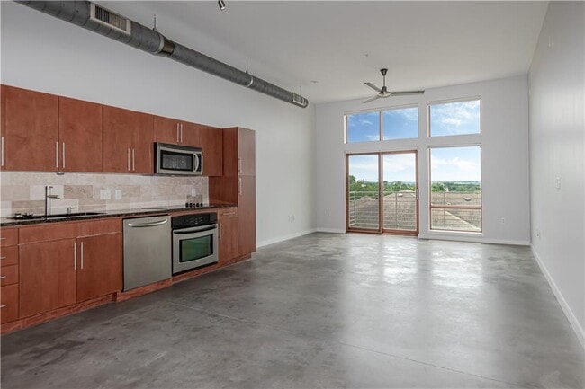 property at 2124 E 6th St