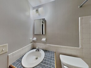 9610 N 12th St in Tampa, FL - Building Photo - Building Photo