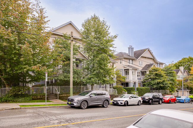 Royal City Terrace in New Westminster, BC - Building Photo - Building Photo