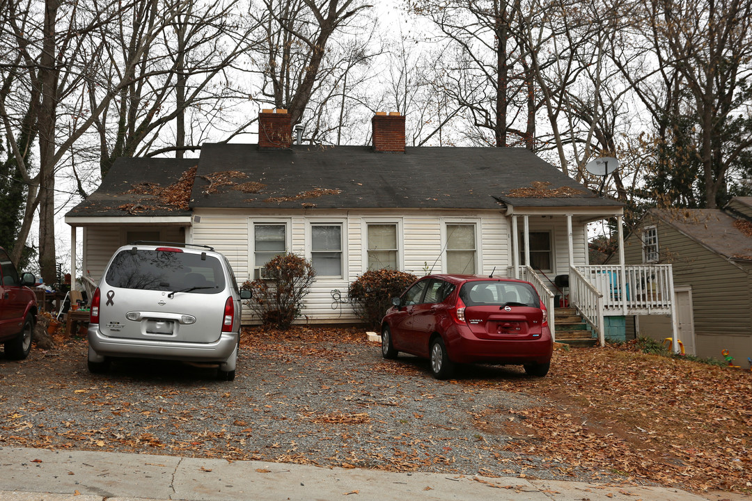 57-59 Hedges St SE in Marietta, GA - Foto de edificio