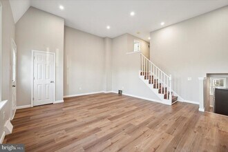 137 E Laughead Ave in Linwood, PA - Building Photo - Building Photo