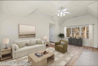 4640 Chestatee Pointe Rd in Gainesville, GA - Building Photo - Building Photo