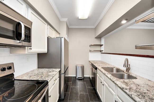 property at 554 Wilcrest Dr