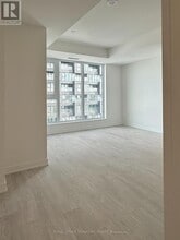 1 Quarrington Lane in North York, ON - Building Photo - Building Photo