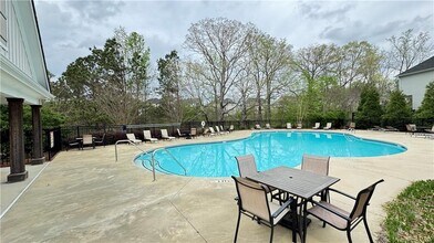505 Blackberry Ln in Canton, GA - Building Photo - Building Photo