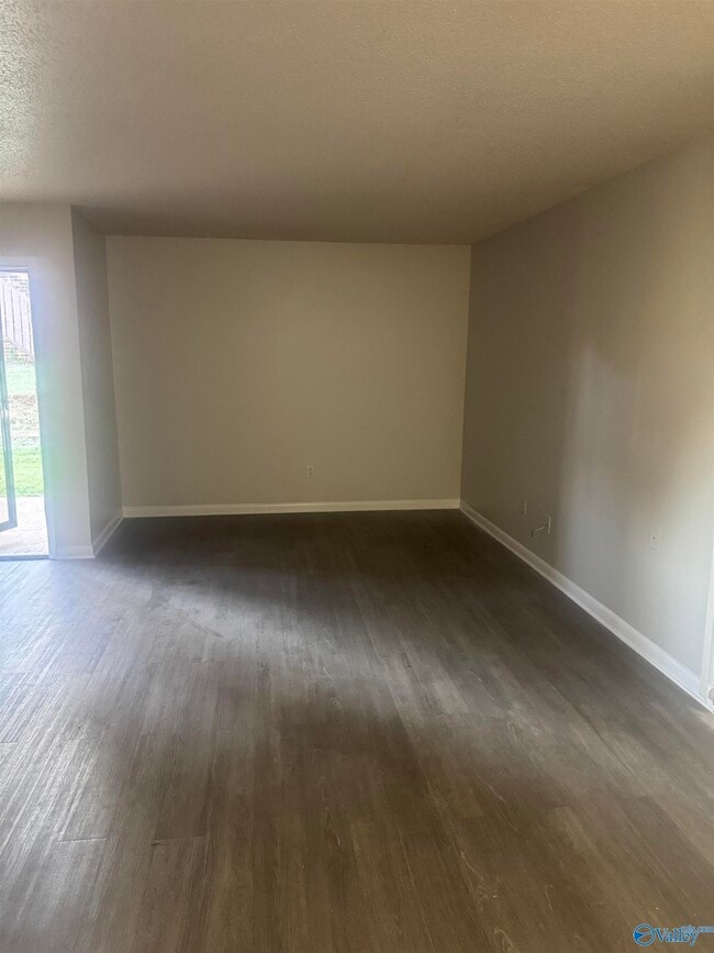 4920 Cotton Row NW in Huntsville, AL - Building Photo - Building Photo