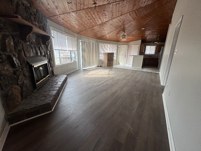 264 Knoll Dr in Bristol, VA - Building Photo - Building Photo