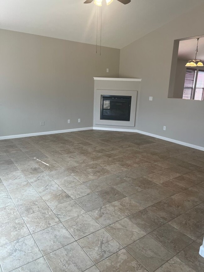 1892 Kinglet Dr in Spanish Springs, NV - Building Photo - Building Photo
