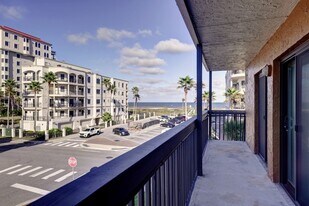 400 1st St S in Jacksonville Beach, FL - Building Photo