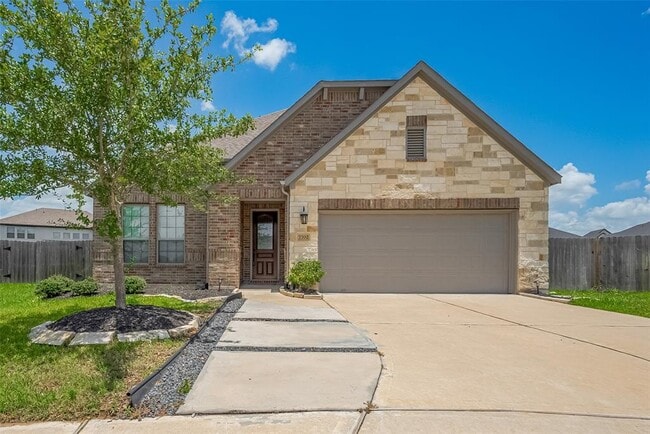 property at 7702 Kenora Wy