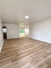 3319 Price Ave in Bryant, AR - Building Photo - Building Photo