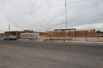 Lubertha Johnson Estates in Las Vegas, NV - Foto de edificio - Building Photo